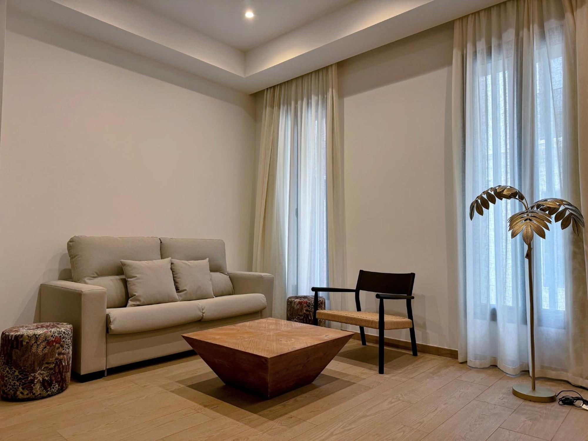 Redes Royale Apartments By Misterhost Sevilla Exteriér fotografie
